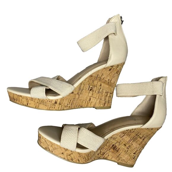 Charles David Platform Sandals Size 7.5 Wedge Zip Back Stretch Strap Beige - Picture 3 of 9